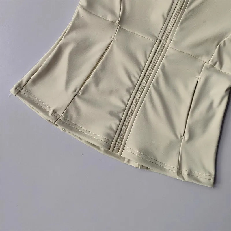 Elevate Your Workout with Our Women's Slim Fit Yoga Jacket - Quick Drying, Breathable, and Stylish for Every Activity
